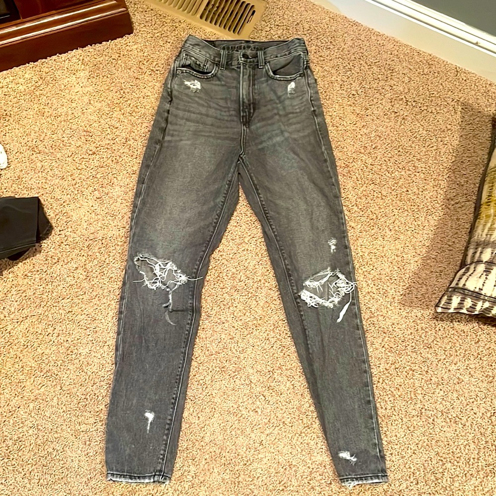 I’m selling grey/black jeans and they are so cute and are a very good material!